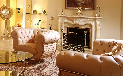 2025年12月17日搬家黄道吉日 宜乔迁新居吉日查询