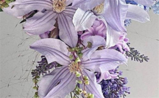 2032年12月25日结婚好不好 办婚礼吉利吗