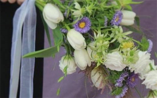 2042年11月18日结婚好不好 宜办喜事吉日查询