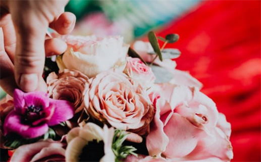 2024年农历九月十二是不是领证吉日 今日领证结婚好不好