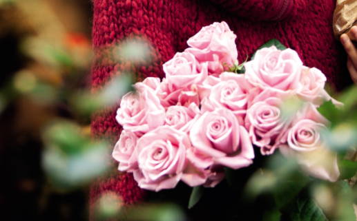 2025年农历八月廿九领证日子如何 今日领证结婚好不好