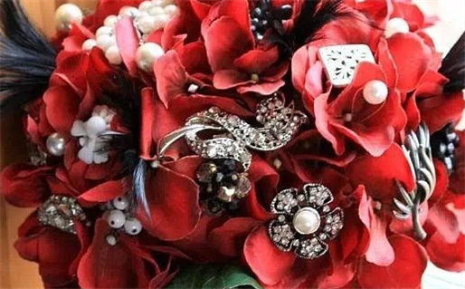 2031年农历七月十八领证日子如何 宜登记结婚吉日查询 2031年农历七月十八领证日子如何 宜登记结婚吉日查询