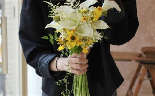 2025年01月28日领证好不好 今日登记结婚好吗